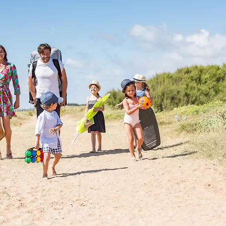 Апартаменты Renove Face A La Avec Balcon Et Garage - Fr-1-92-948 Ле-Сабль-д’Олон